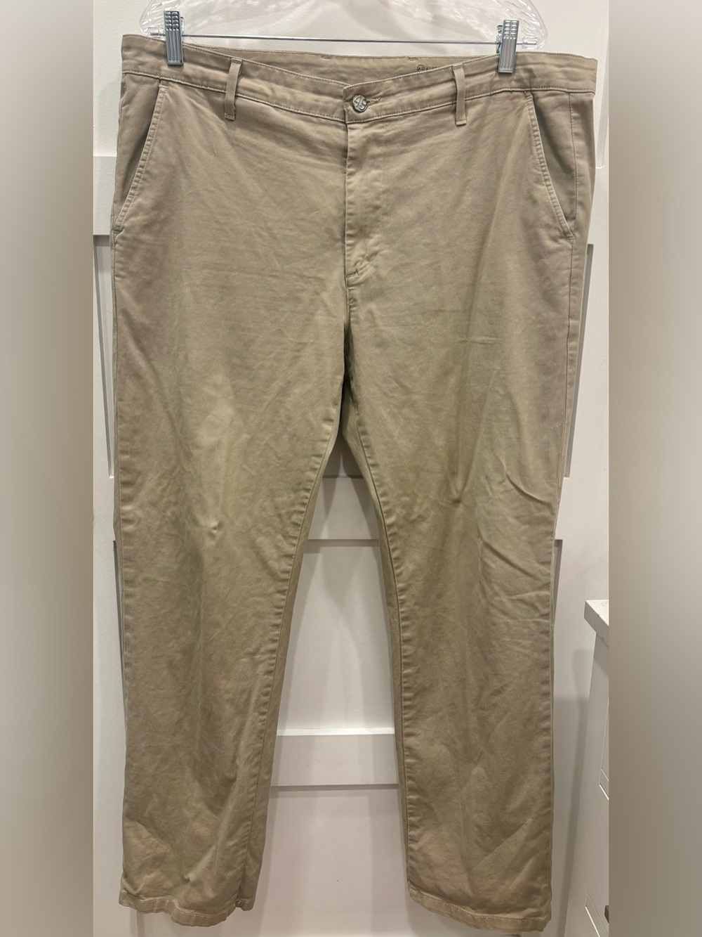 Ag Adriano Goldschmied Men's Tan Standard Issue Khaki Pants Straight Leg